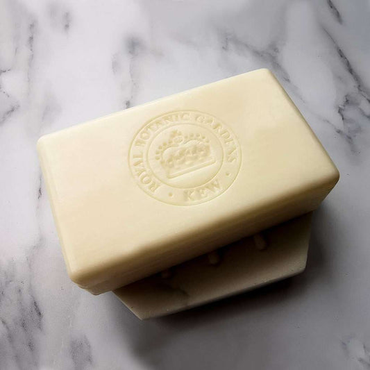 Kew Gardens Apricot Vetiver Soap