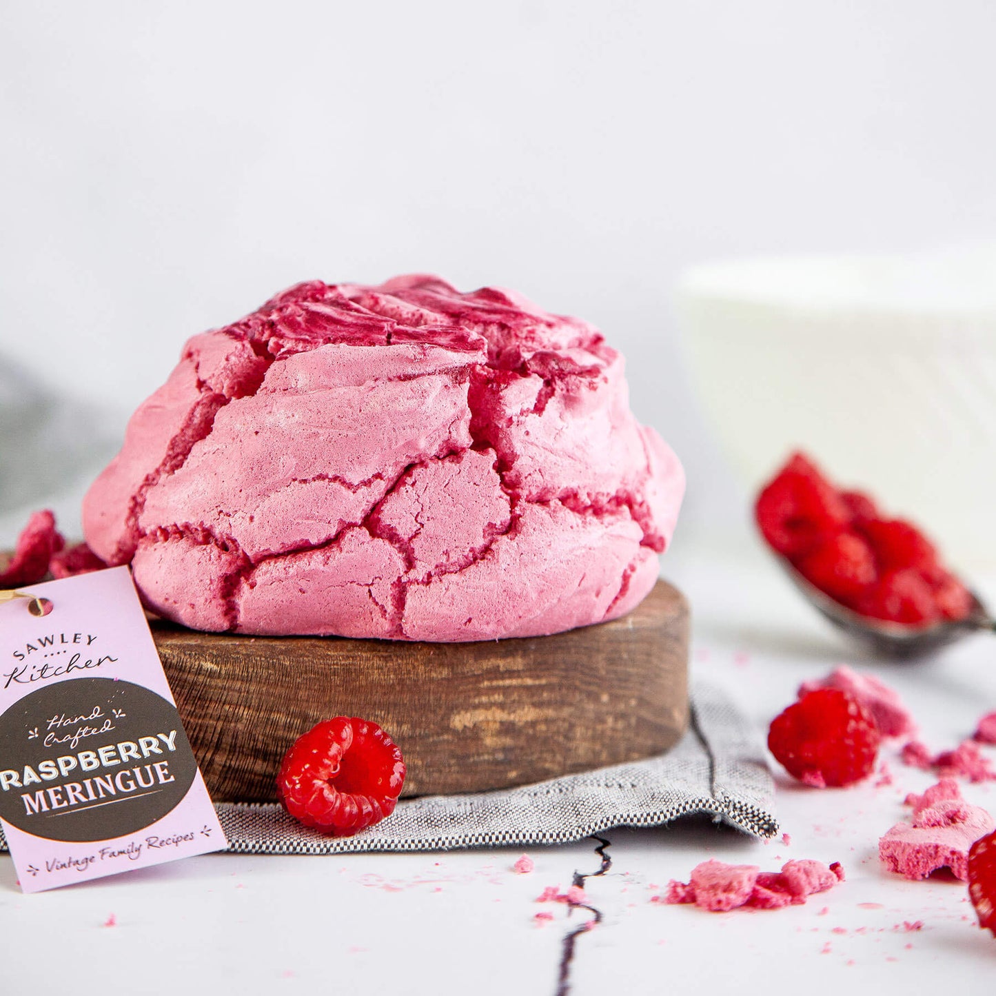 Giant Meringue - Raspberry