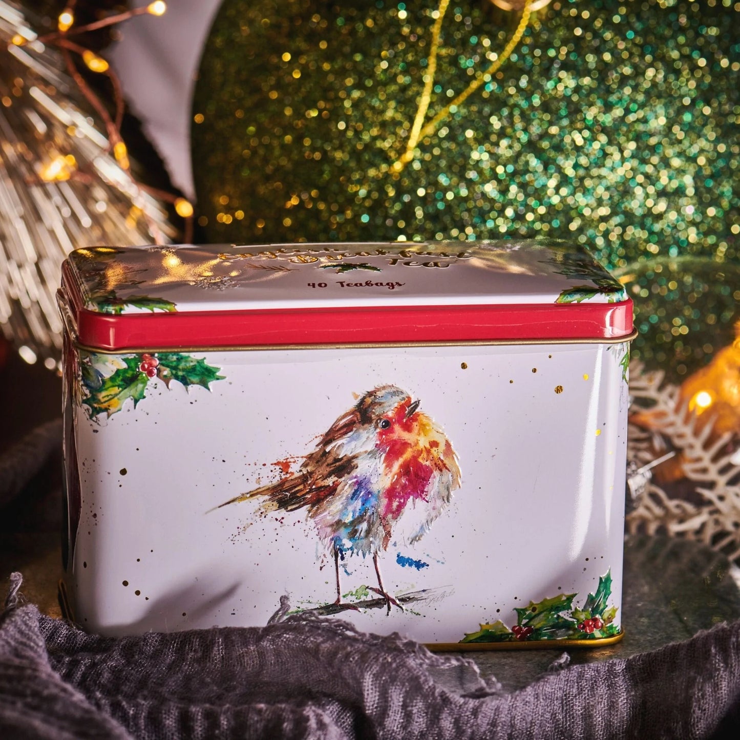 Christmas Robin Tea Tin - Breakfast Tea - 40 Bags