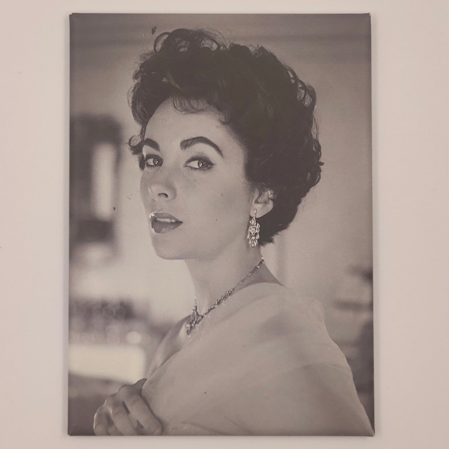 Elizabeth Taylor by Cecil Beaton Magnet